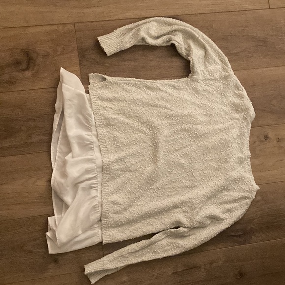 Club Monaco layered sweater size small - Picture 5 of 7